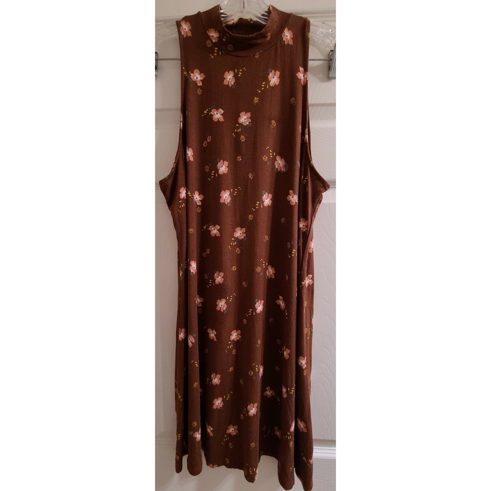 NEW Aero Seriously Soft Mock Neck Sleeveless Swing Dress New with Tag Size Large